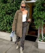 Access_Kardashian_40.jpg
