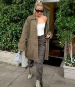 Access_Kardashian_41.jpg