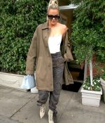Access_Kardashian_44.jpg