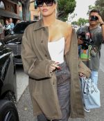 Access_Kardashian_54.jpg