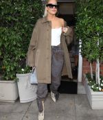 Access_Kardashian_62.jpg