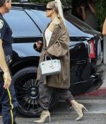 Access_Kardashian_8.jpg