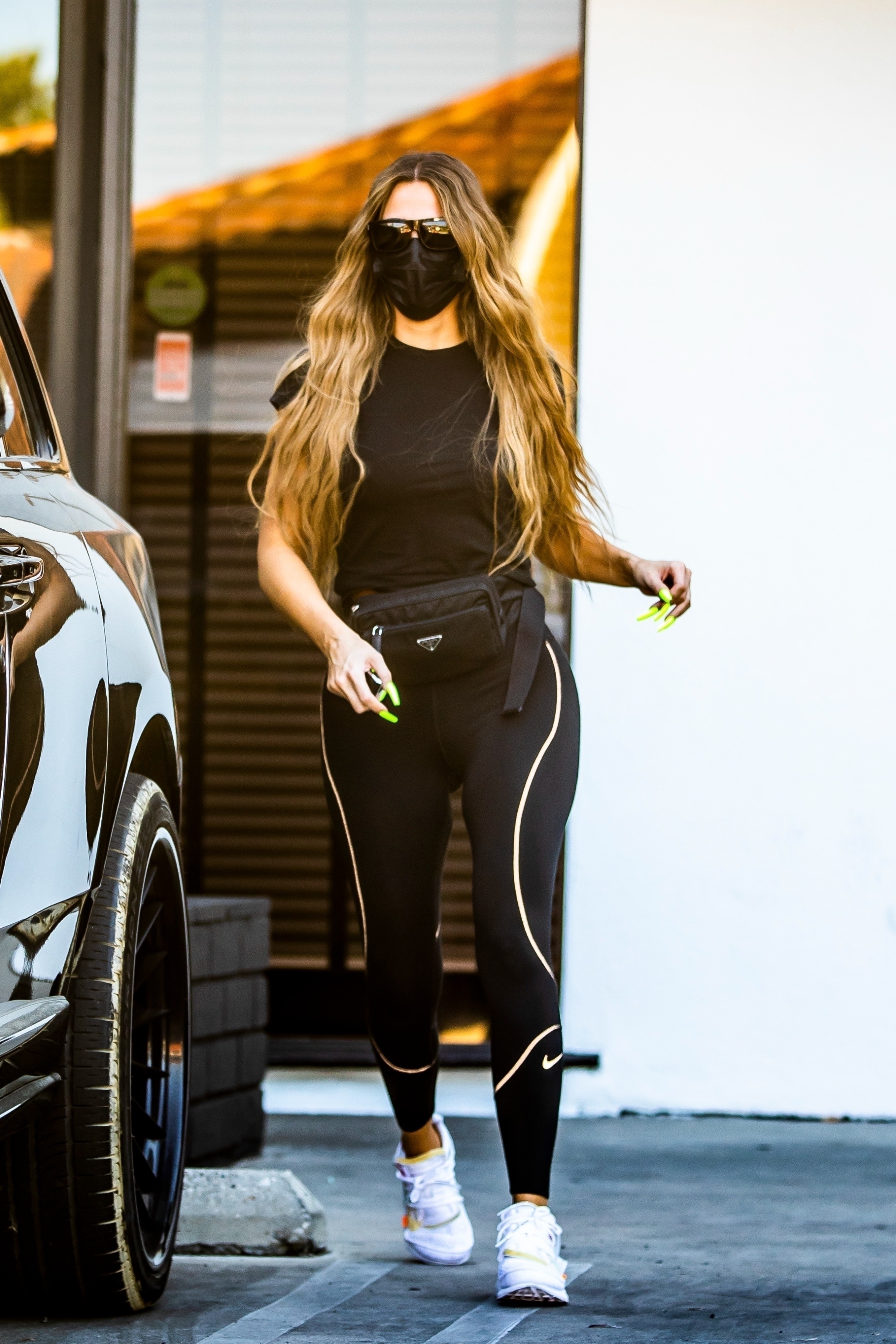 Access_Kardashian_7.jpg