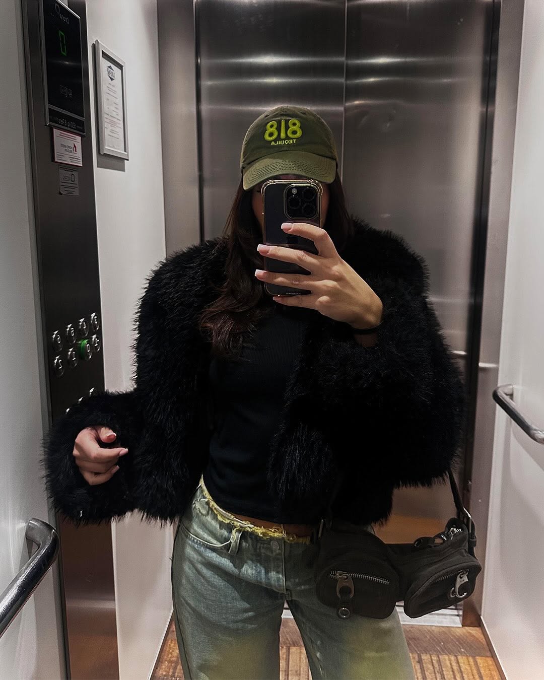 Access_Kardashian_6~0.jpg