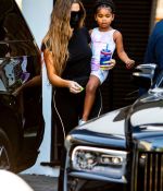 Access_Kardashian_3.jpg