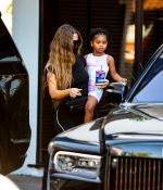 Access_Kardashian_5.jpg