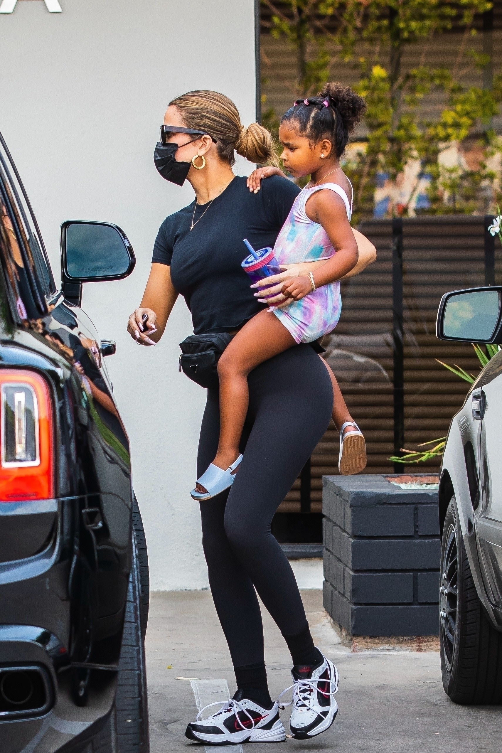 Access_Kardashian_23.jpg