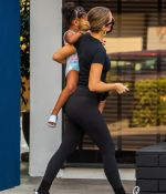 Access_Kardashian_16.jpg