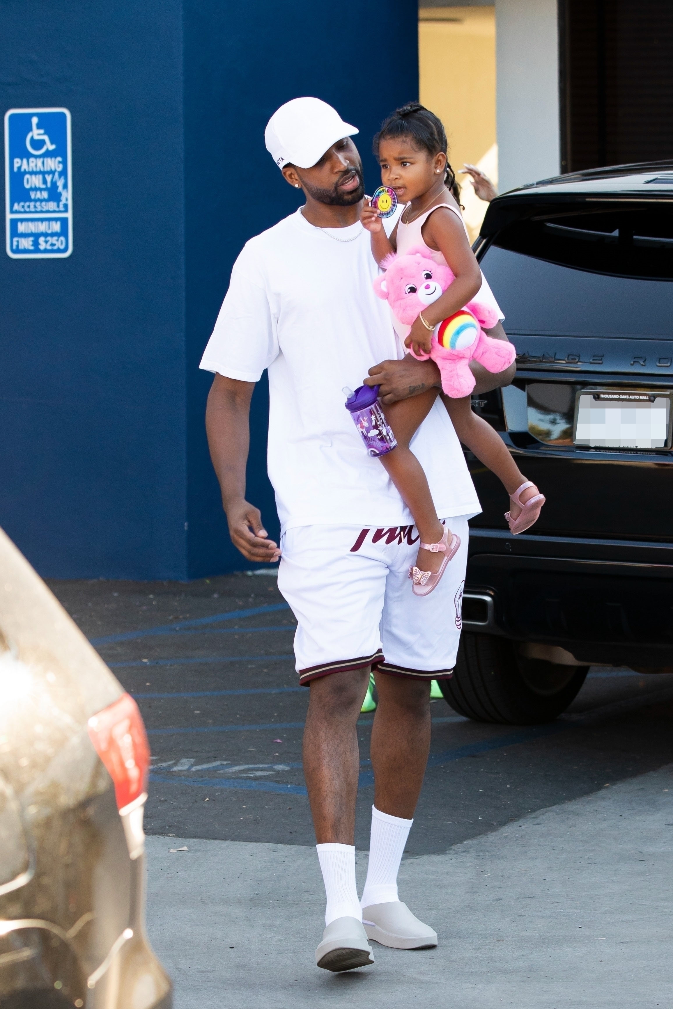 Access_Kardashian_11.jpg