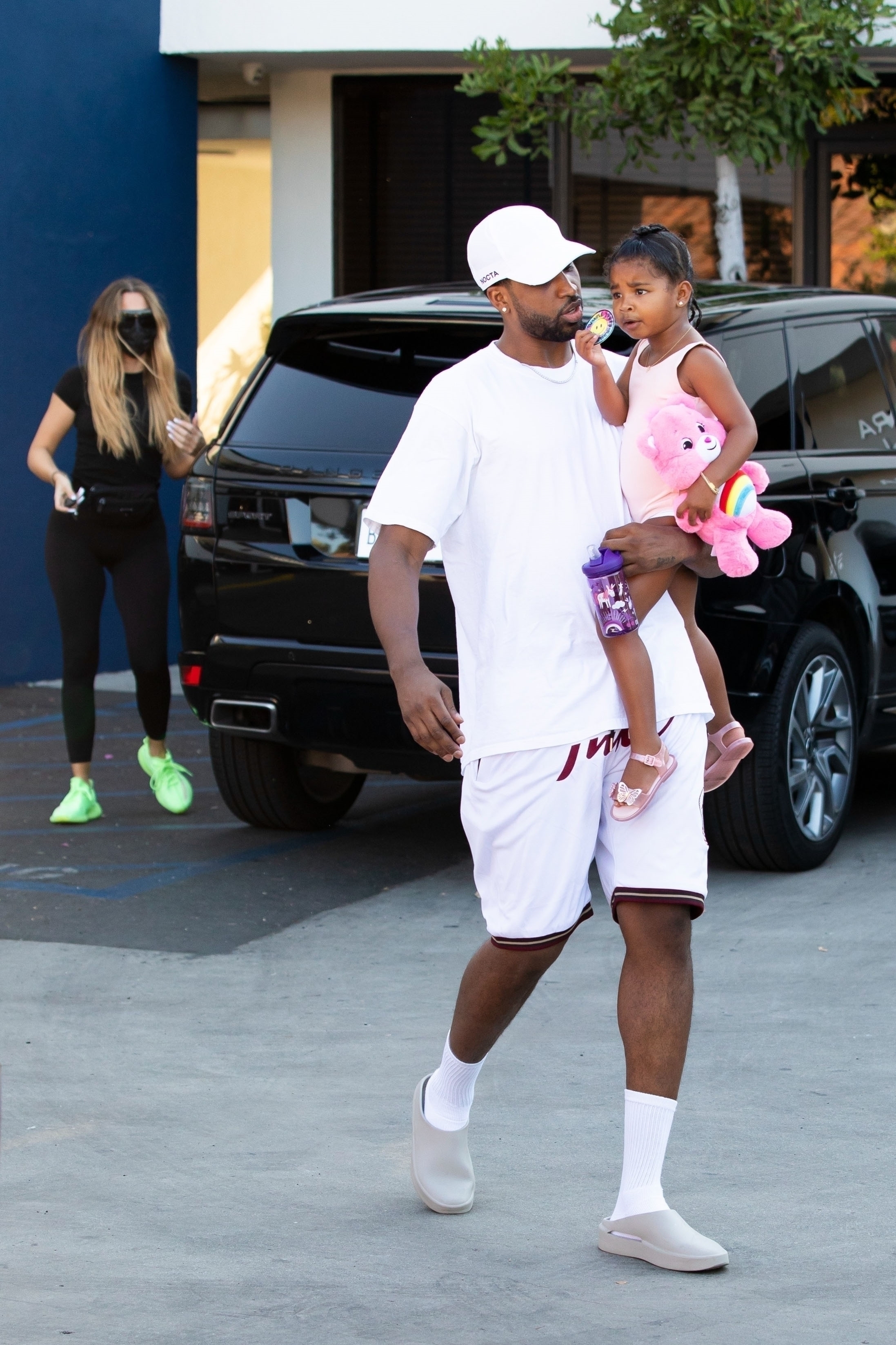 Access_Kardashian_15.jpg