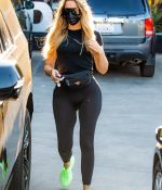 Access_Kardashian_20.jpg