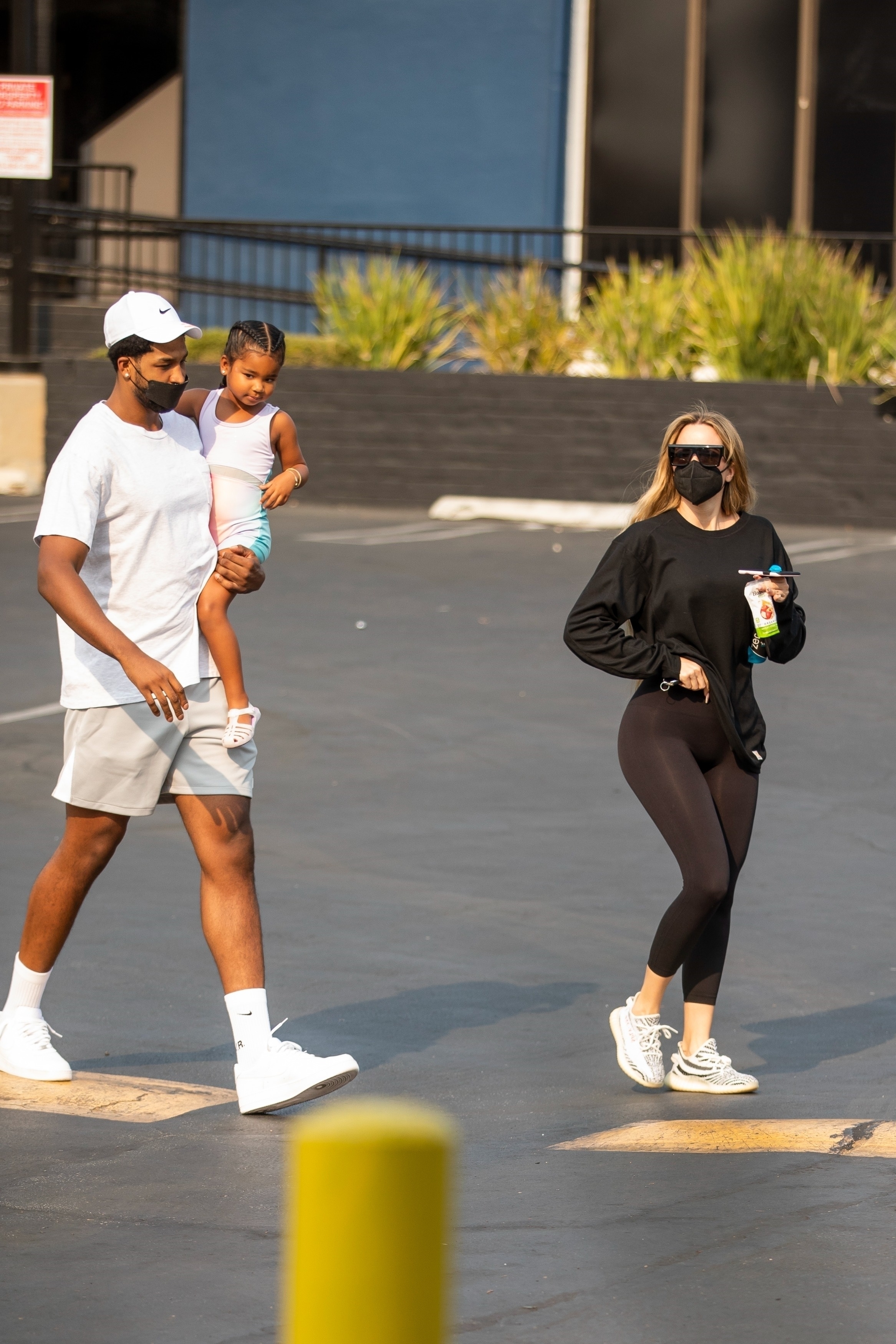 Access_Kardashian_18.jpg