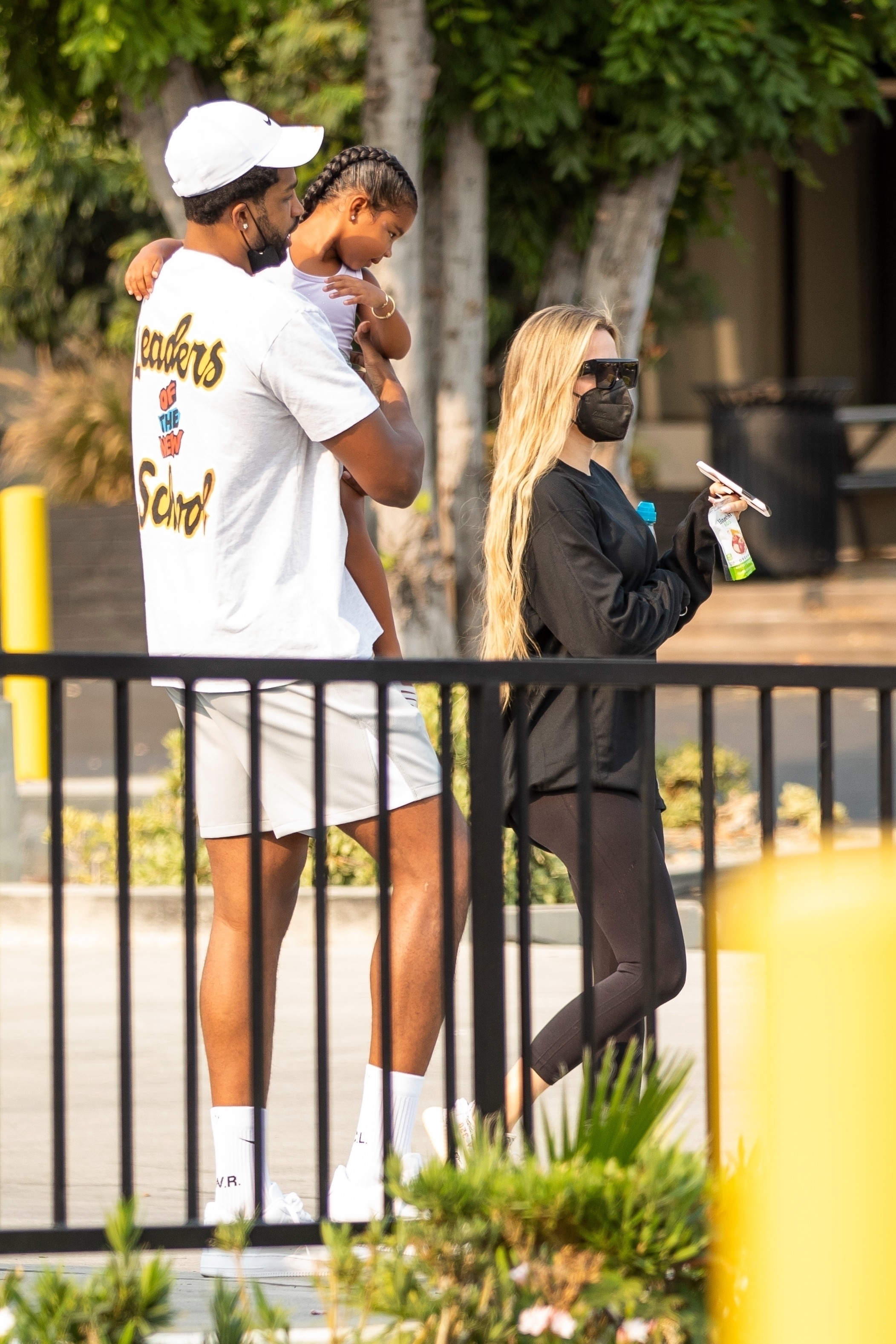 Access_Kardashian_2.jpg