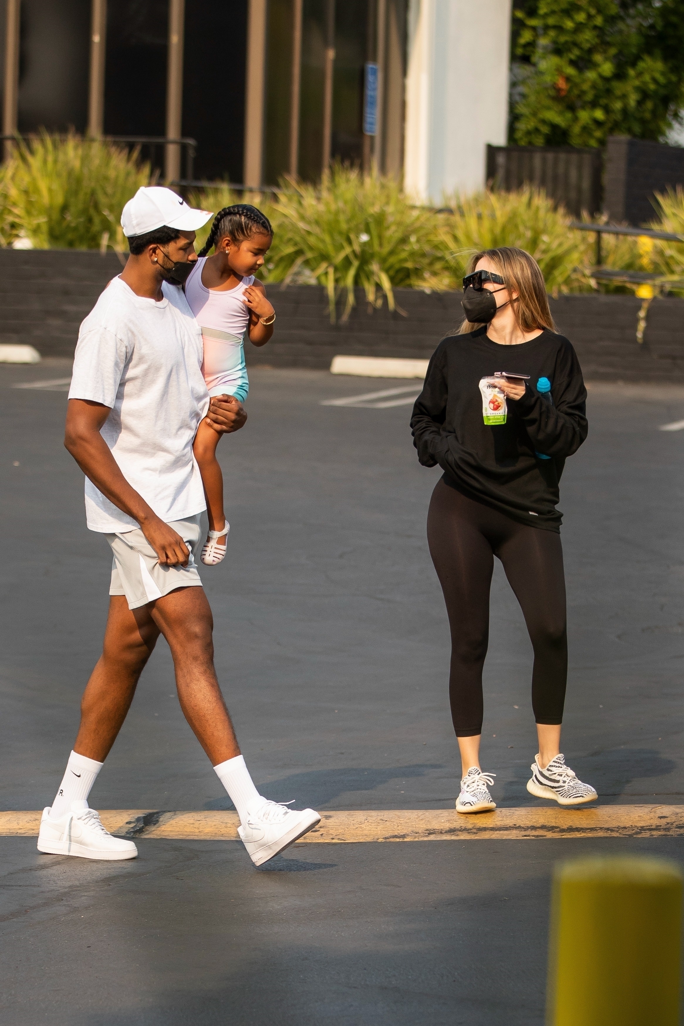 Access_Kardashian_9.jpg