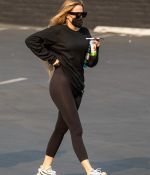 Access_Kardashian_12.jpg