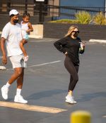 Access_Kardashian_16.jpg