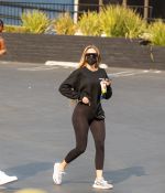 Access_Kardashian_17.jpg