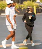 Access_Kardashian_8.jpg