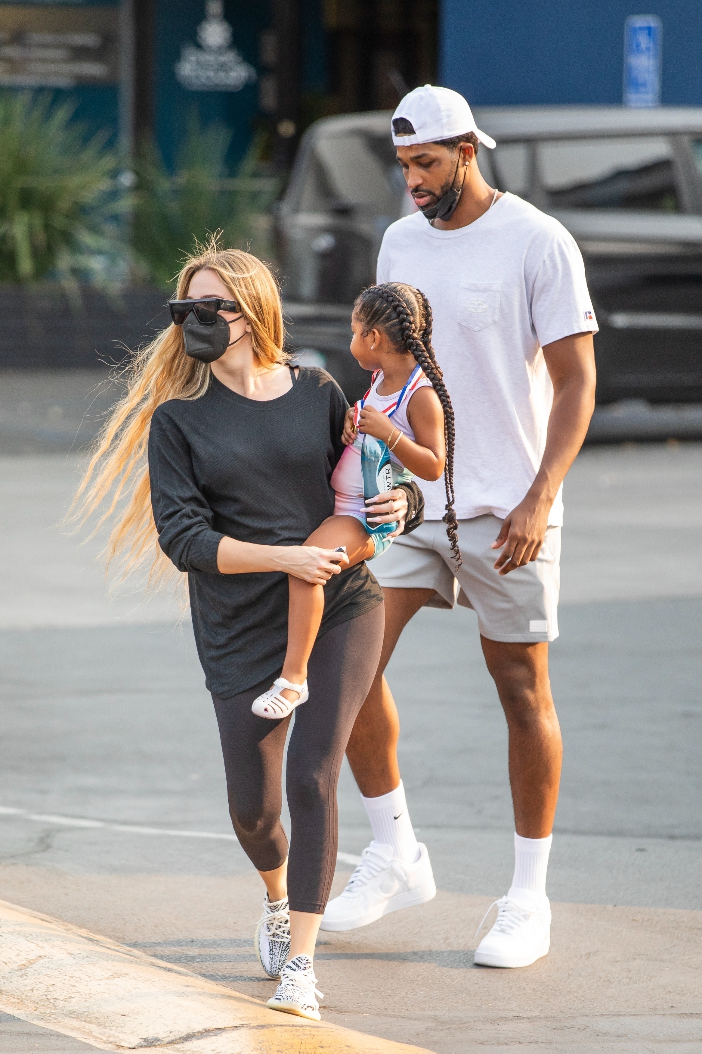 Access_Kardashian_18.jpg