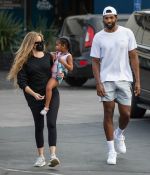 Access_Kardashian_12.jpg