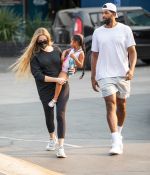 Access_Kardashian_17.jpg