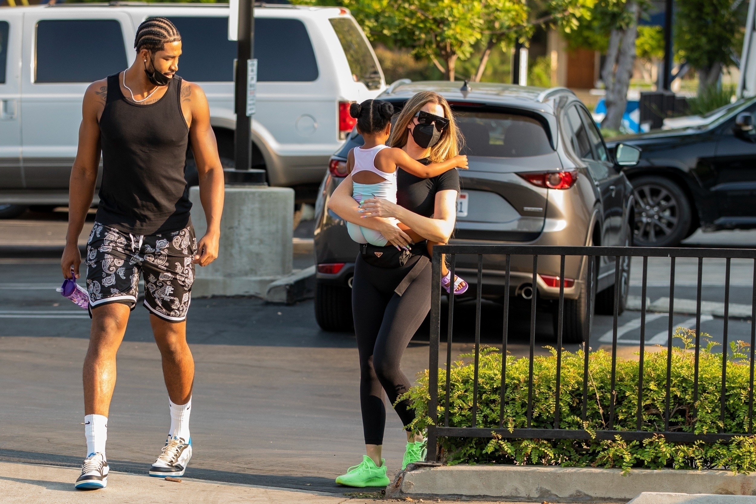 Access_Kardashian_18.jpg