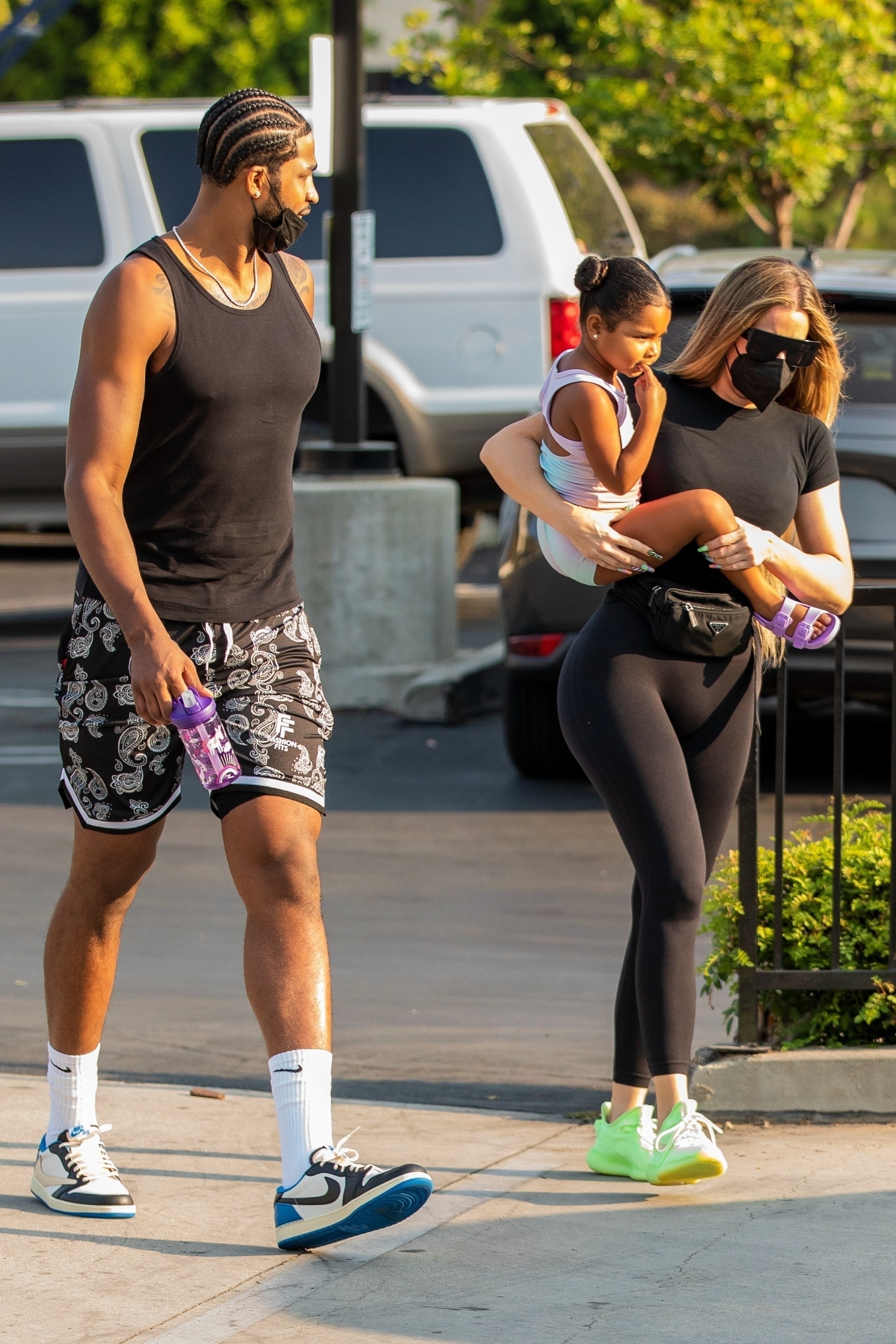 Access_Kardashian_70.jpg