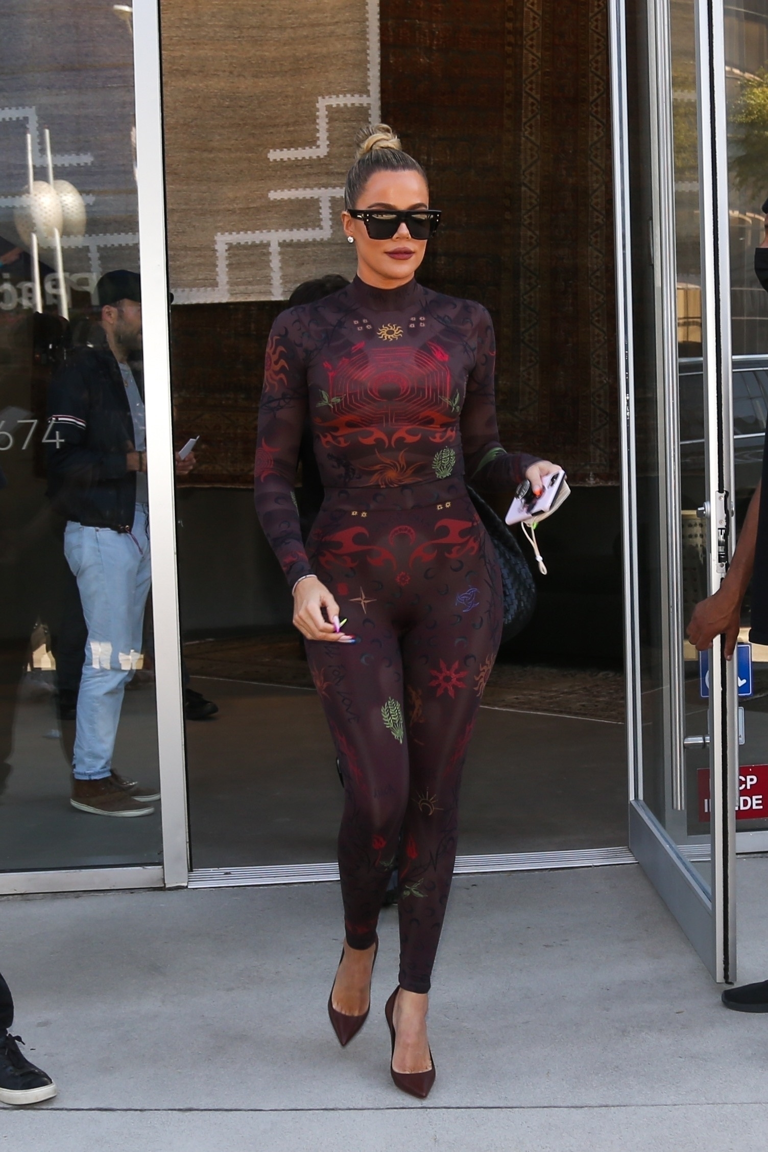 Access_Kardashian_16.jpg