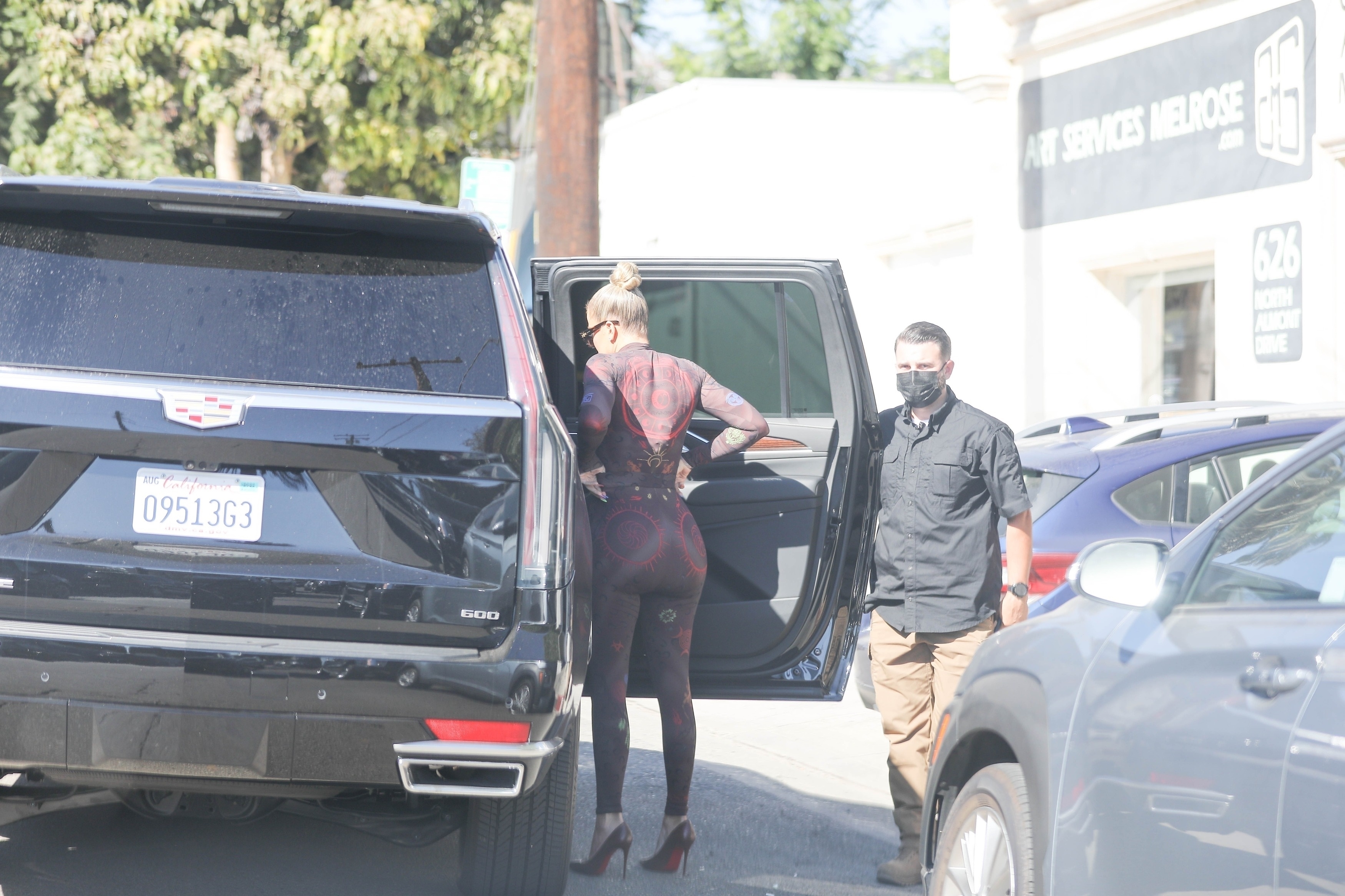 Access_Kardashian_5.jpg