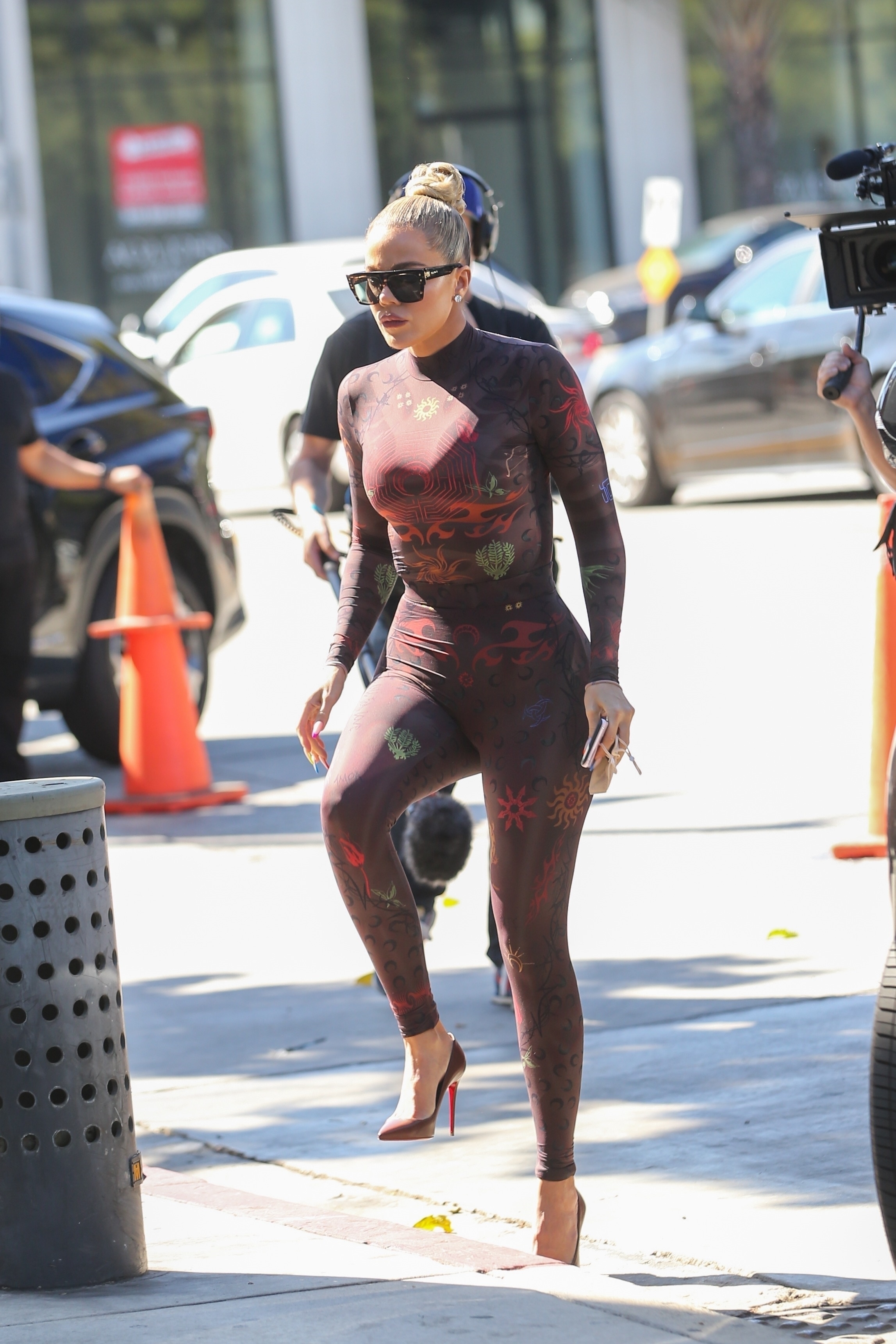 Access_Kardashian_7.jpg