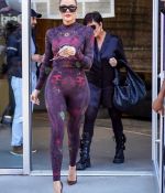 Access_Kardashian_100.jpg