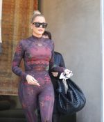 Access_Kardashian_3.jpg