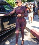 Access_Kardashian_51.jpg