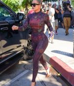 Access_Kardashian_52.jpg