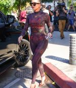 Access_Kardashian_53.jpg