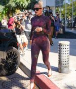 Access_Kardashian_54.jpg
