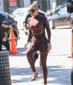 Access_Kardashian_7.jpg