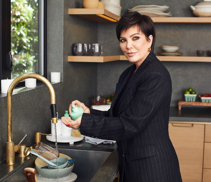 Access_Kardashian_002.jpg