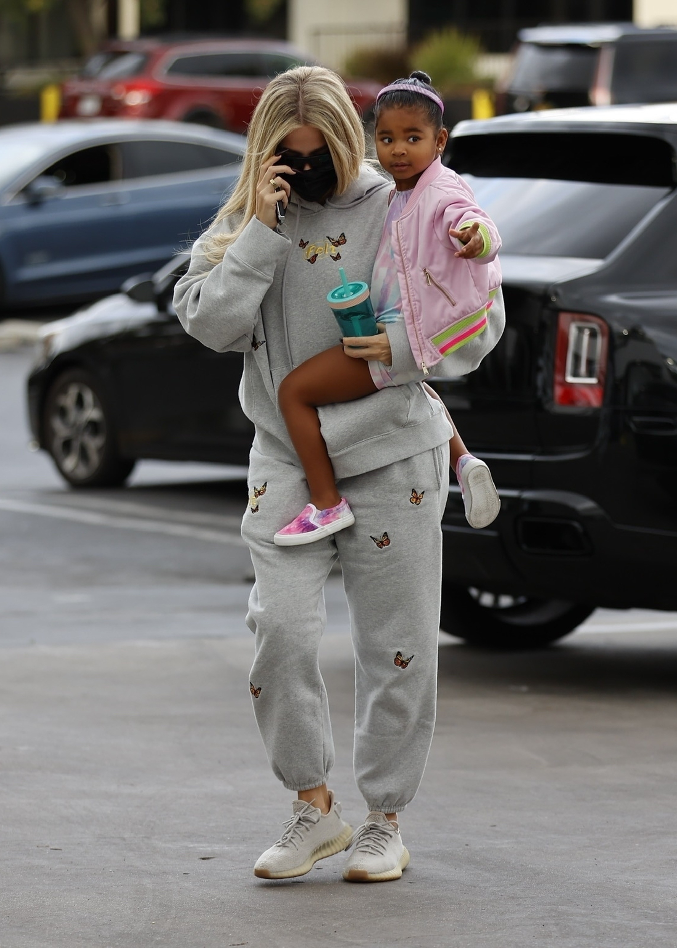 Access_Kardashian_21.jpg