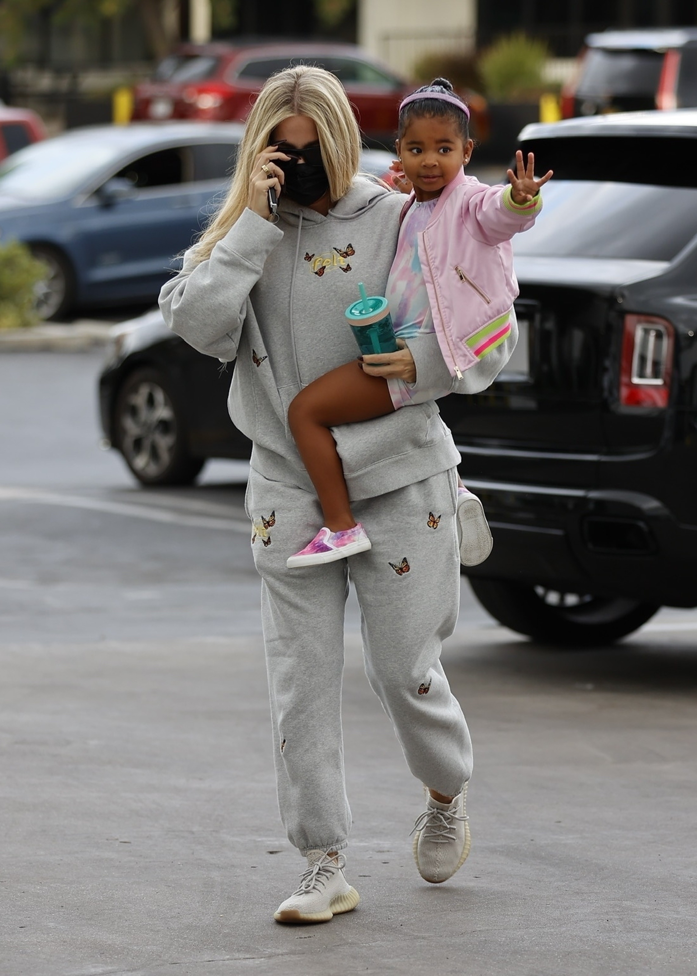 Access_Kardashian_23.jpg