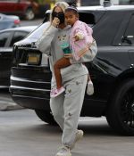 Access_Kardashian_16.jpg