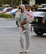 Access_Kardashian_26.jpg
