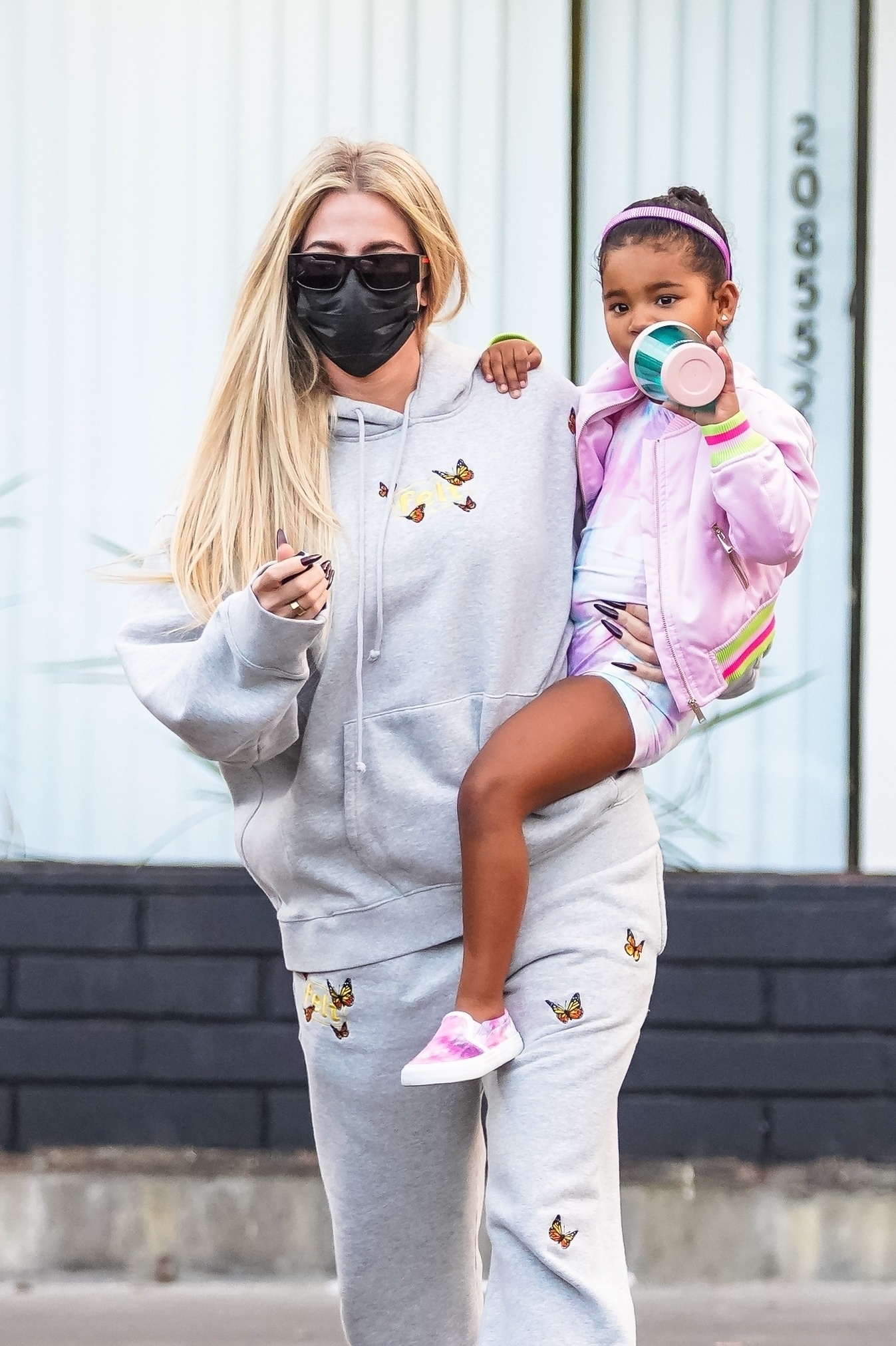 Access_Kardashian_2.jpg
