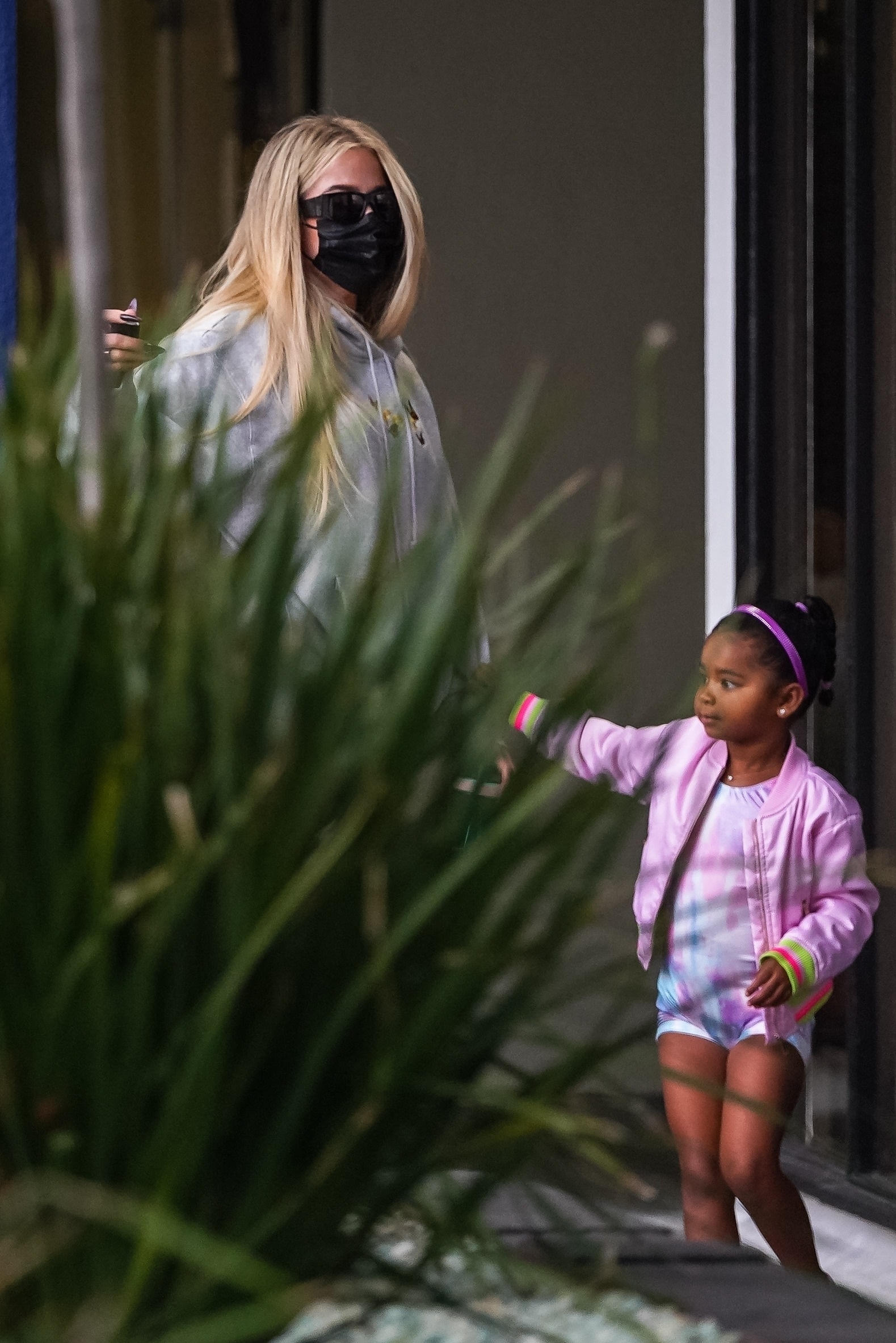 Access_Kardashian_7.jpg