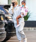 Access_Kardashian_13.jpg