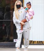 Access_Kardashian_5.jpg