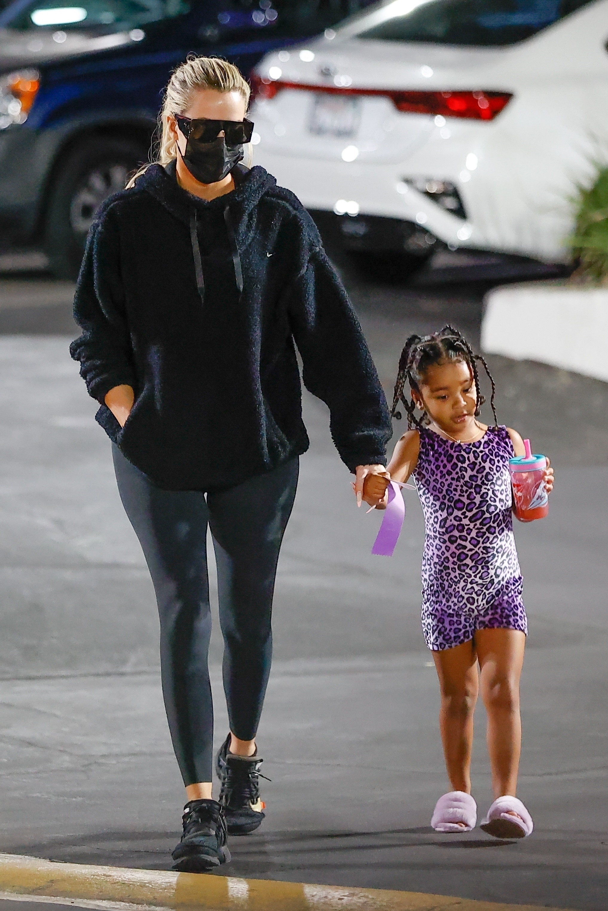 Access_Kardashian_12.jpg