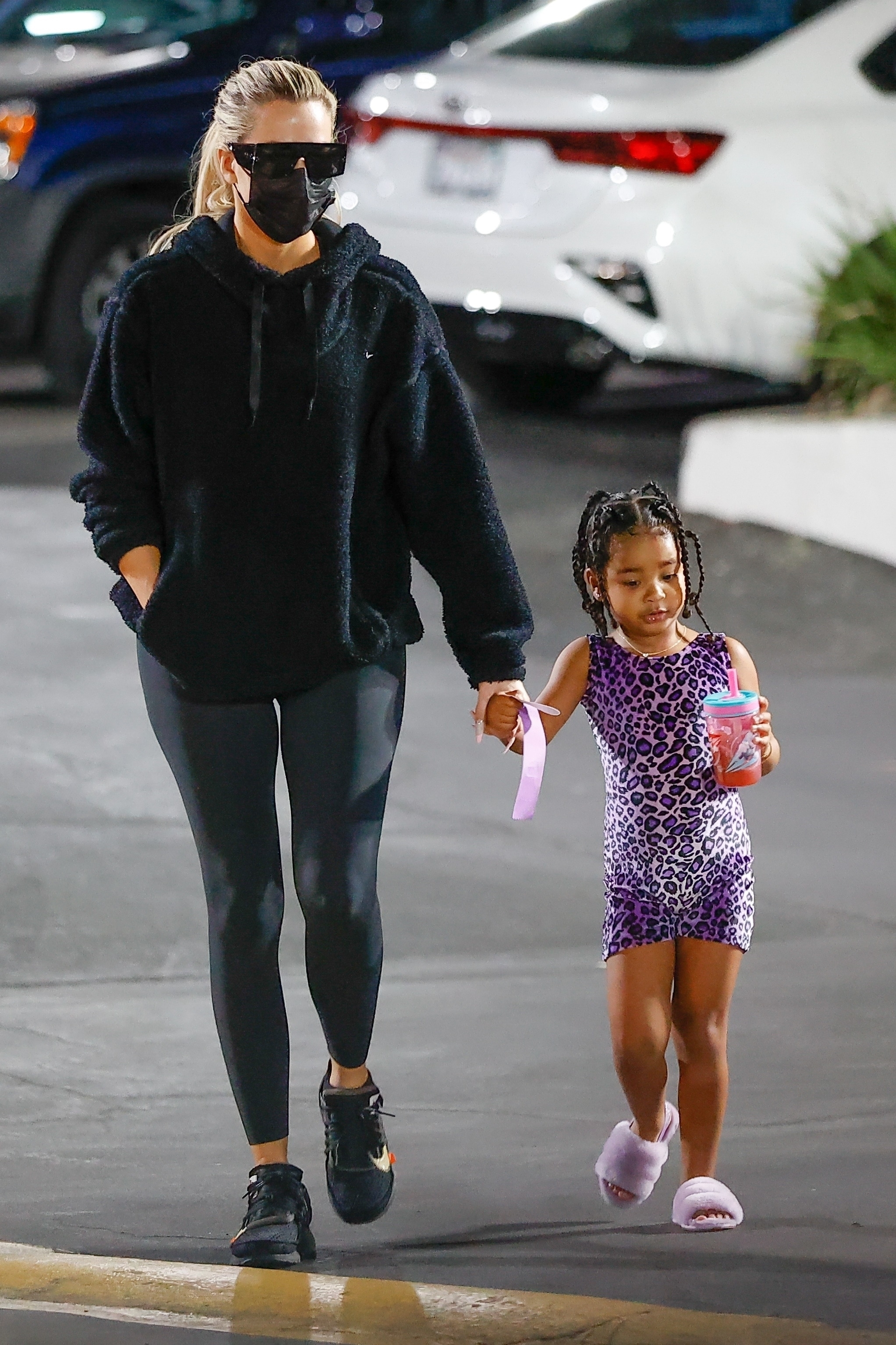 Access_Kardashian_13.jpg