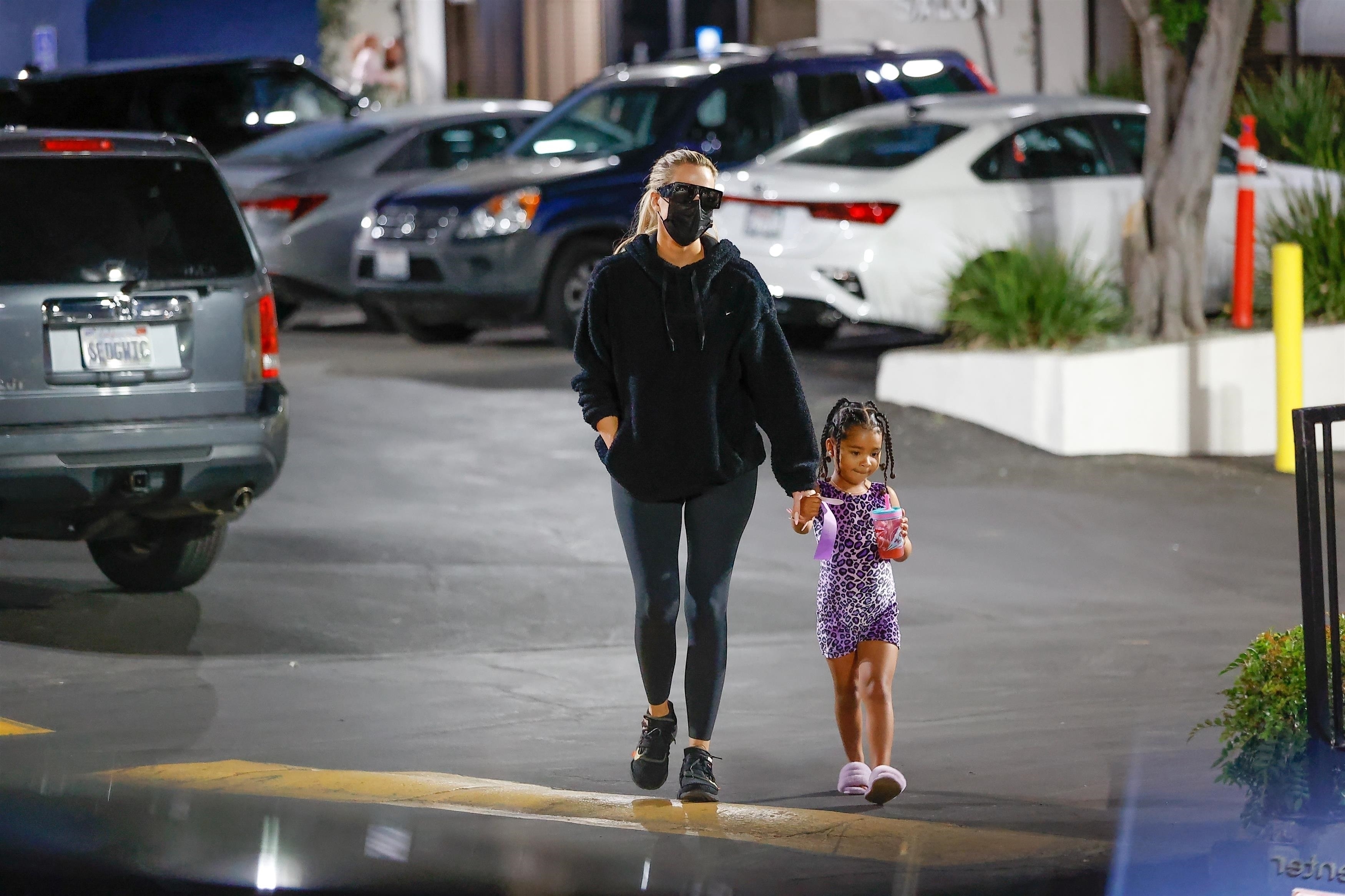 Access_Kardashian_17.jpg