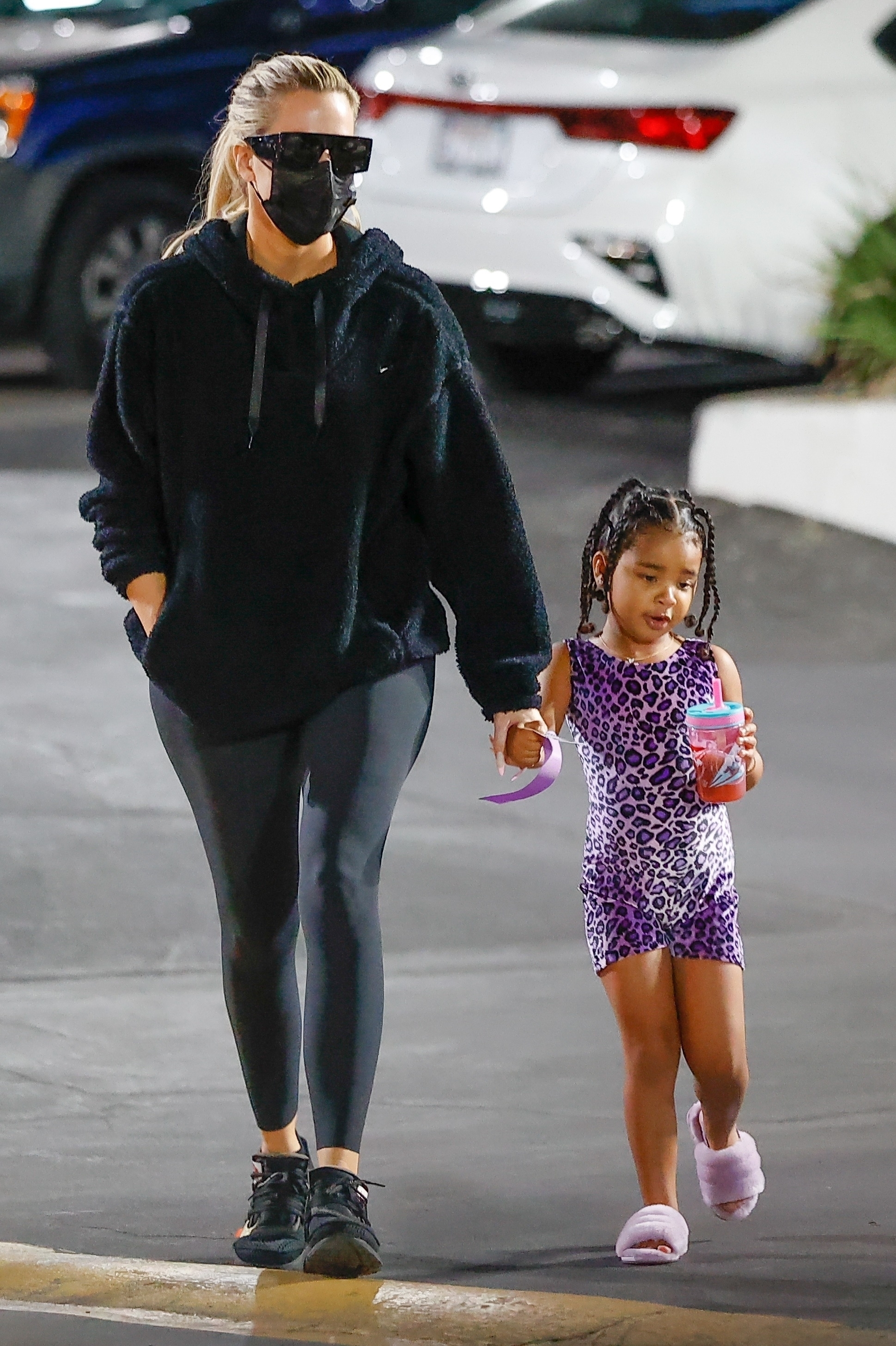 Access_Kardashian_4.jpg